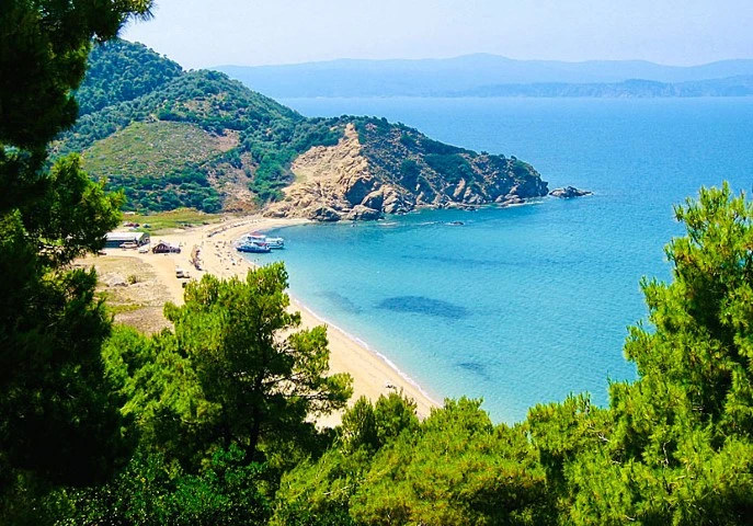 Aselinos beach in skiathos island emocean apartments (Small)